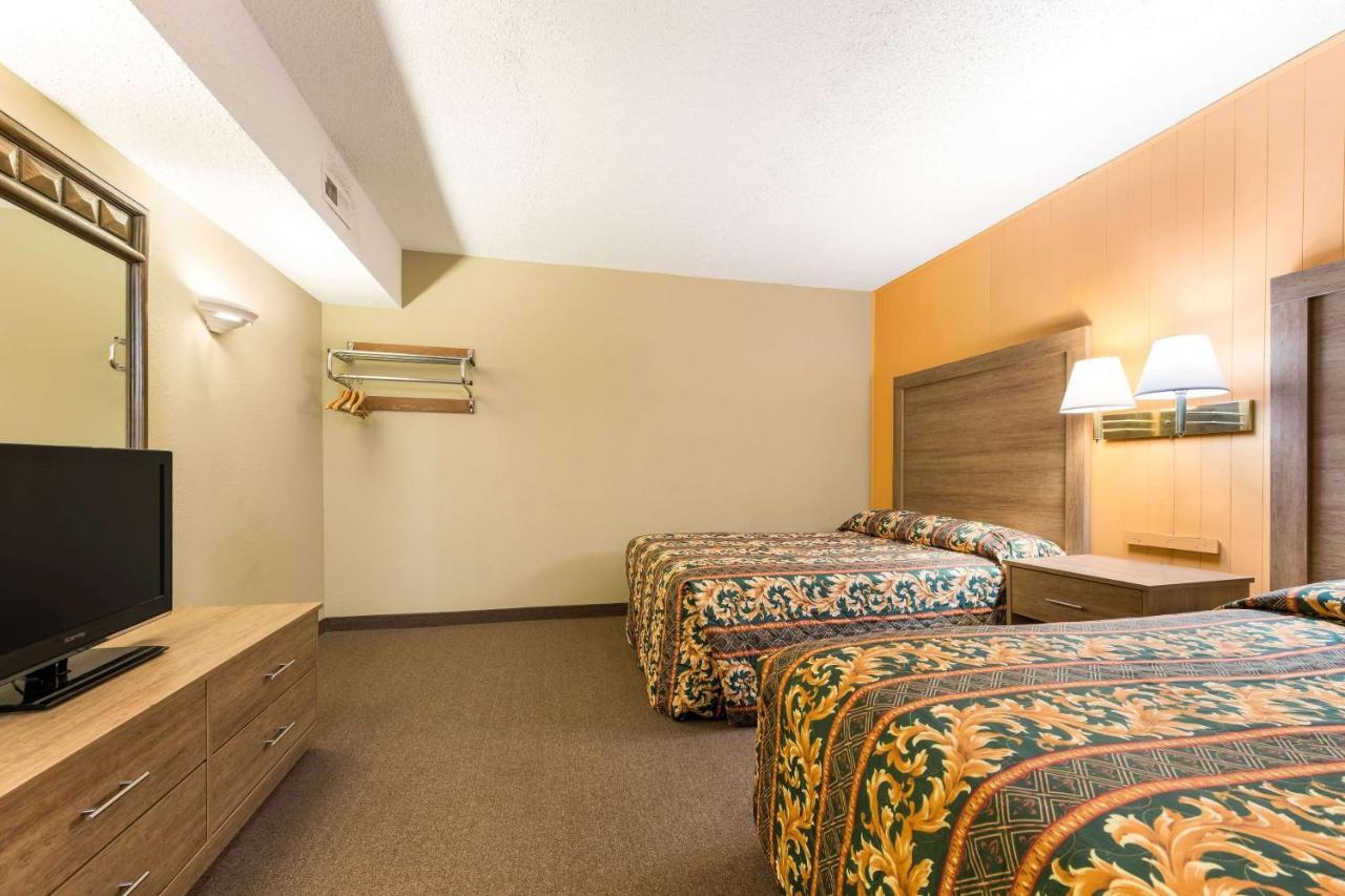 The Wander Hotel Гатлинбург Экстерьер фото