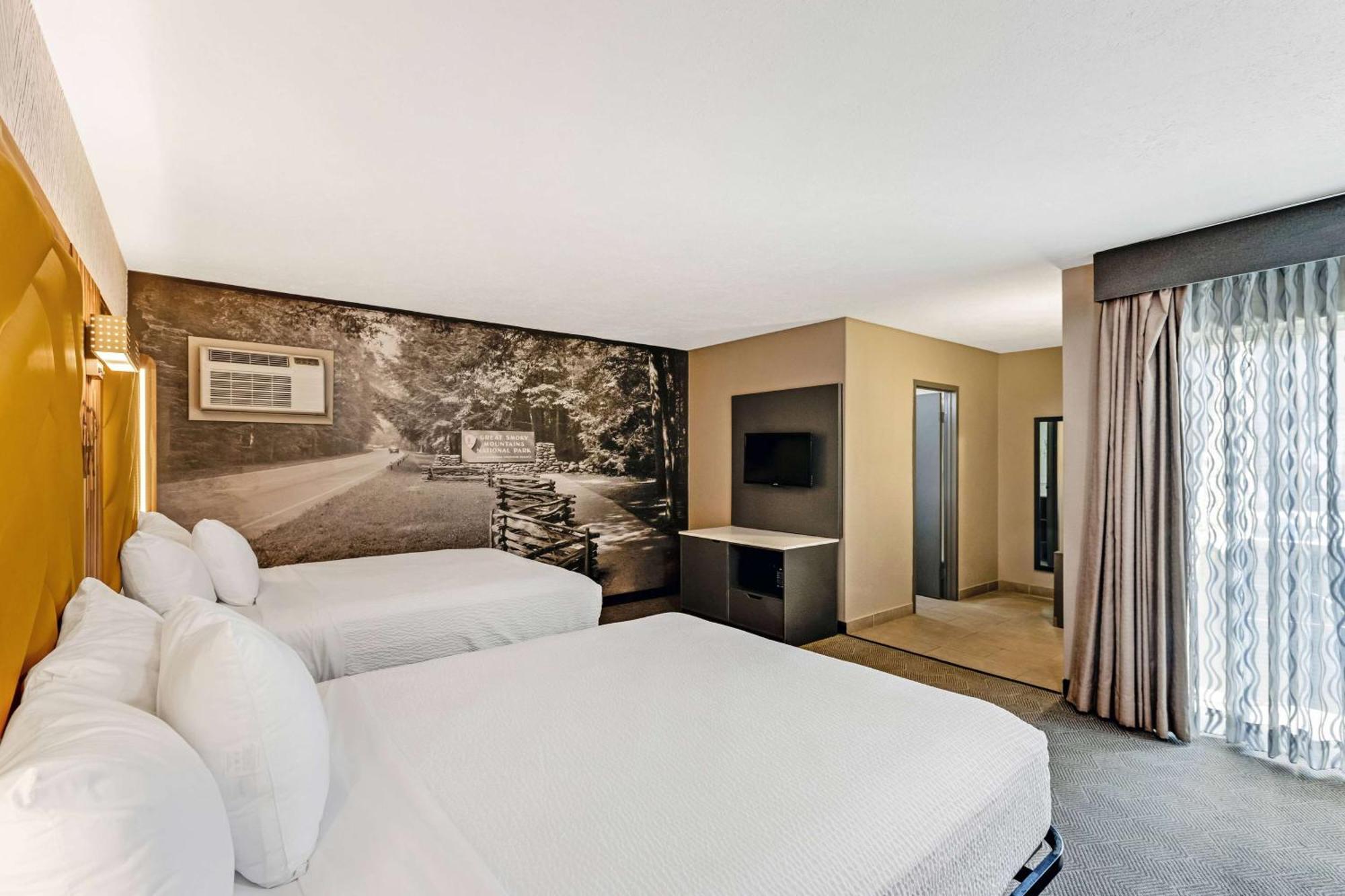 The Wander Hotel Гатлинбург Экстерьер фото
