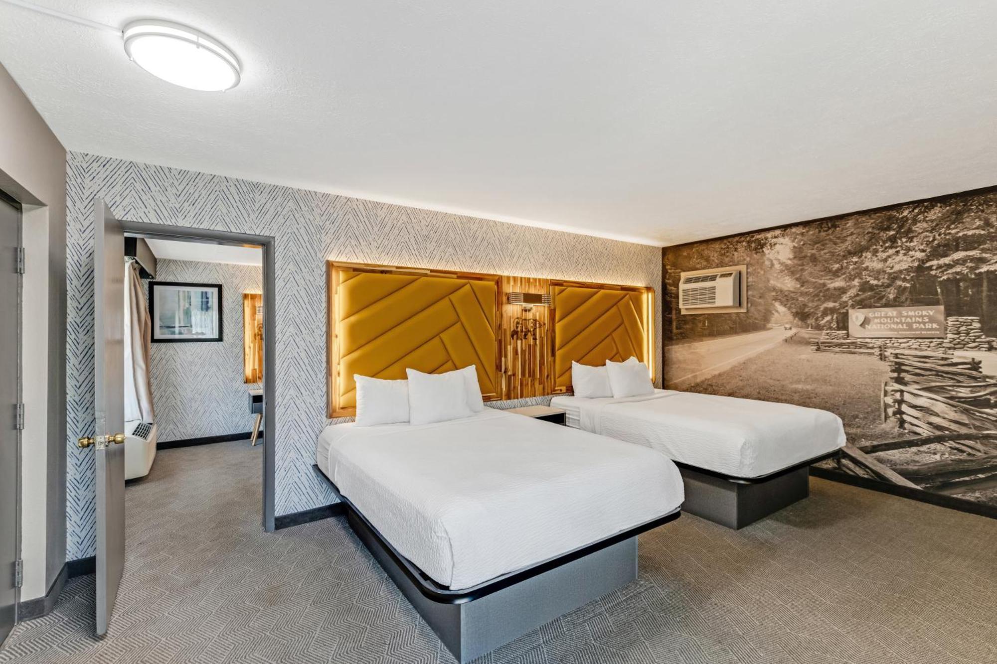 The Wander Hotel Гатлинбург Экстерьер фото