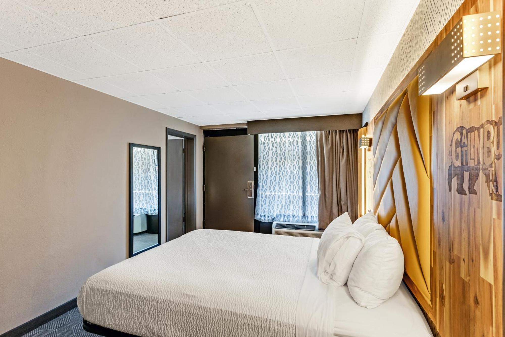 The Wander Hotel Гатлинбург Экстерьер фото
