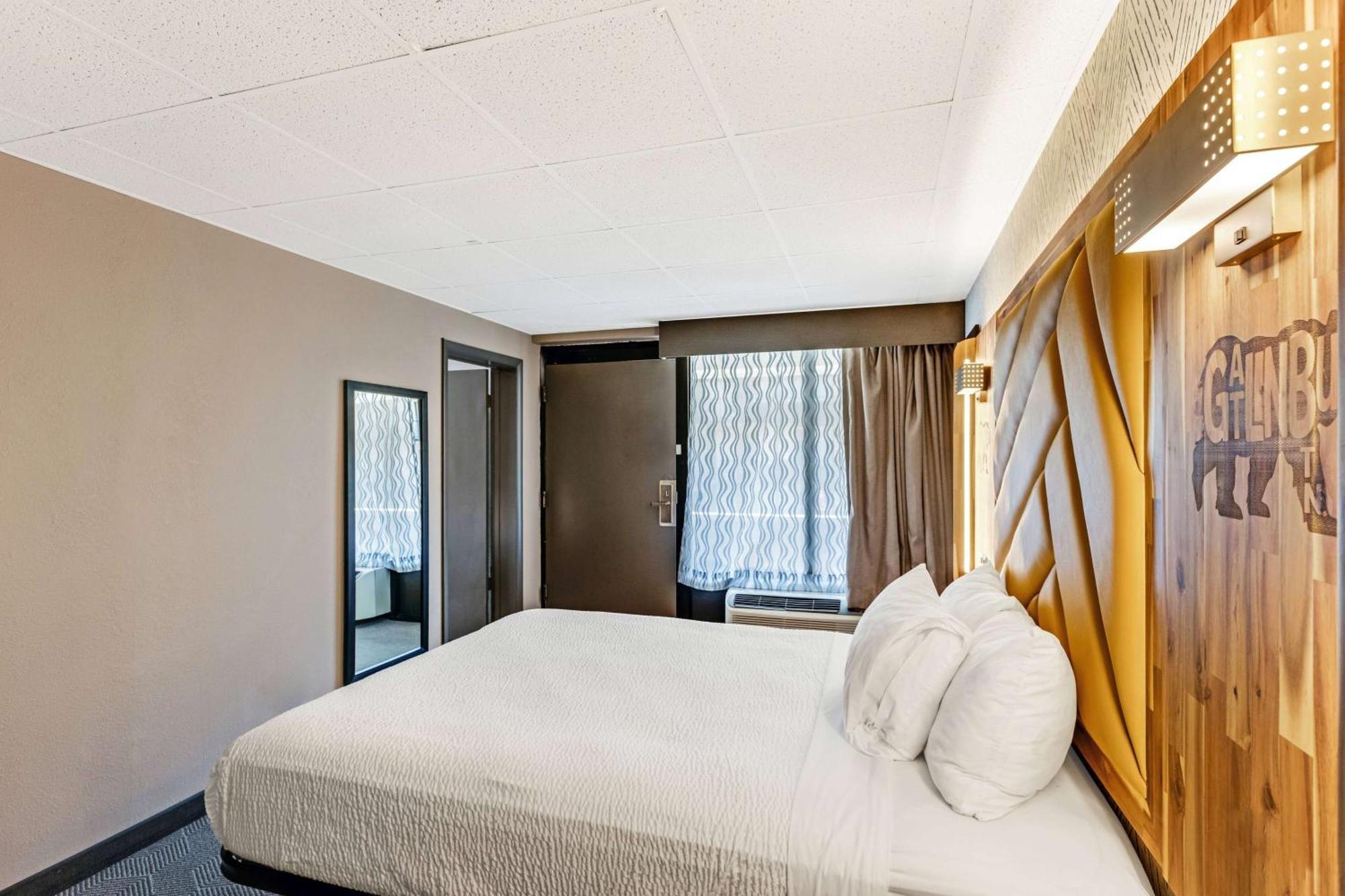 The Wander Hotel Гатлинбург Экстерьер фото