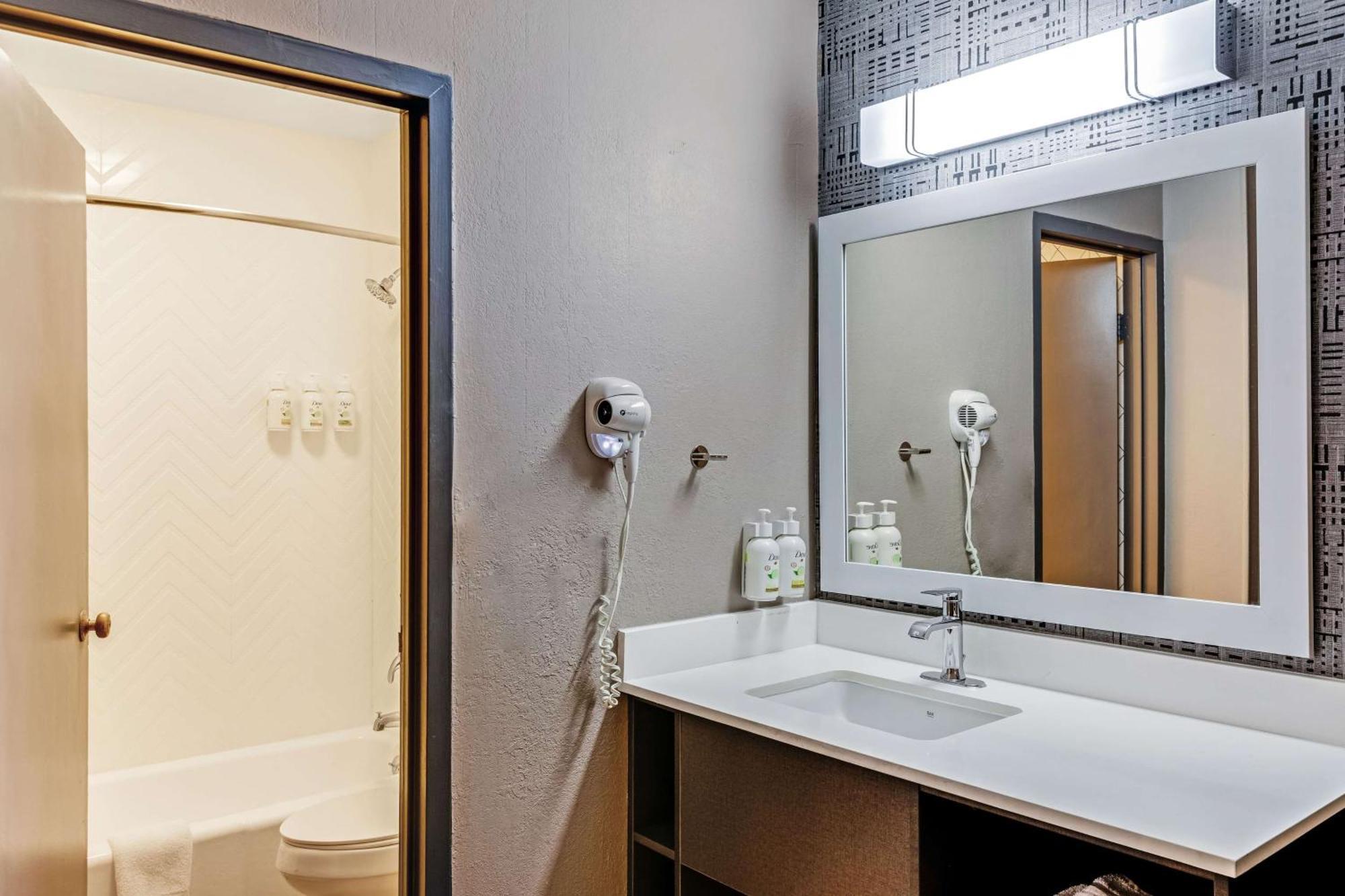 The Wander Hotel Гатлинбург Экстерьер фото